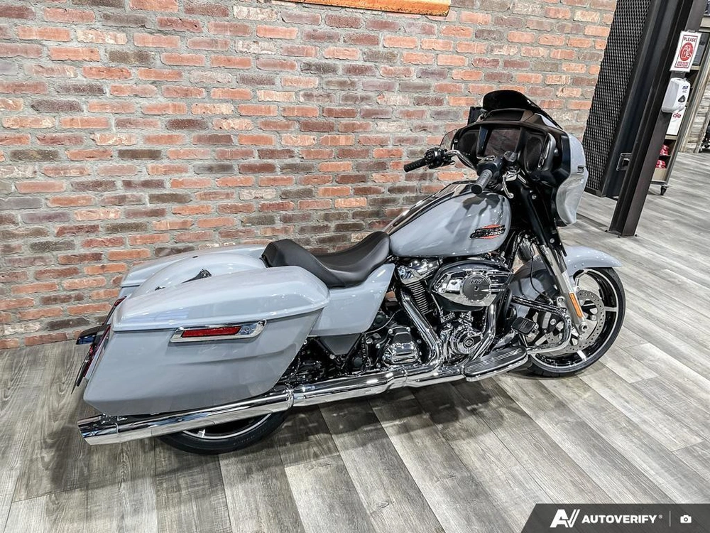 2026 Harley-davidson Street Glide alt