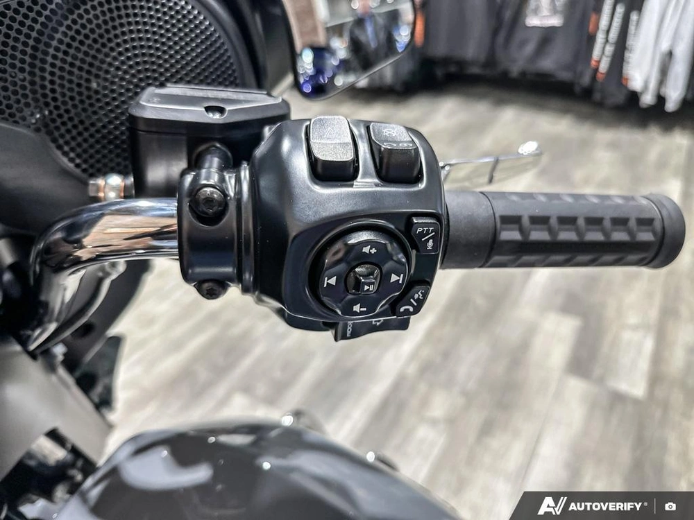 2026 Harley-davidson Street Glide alt