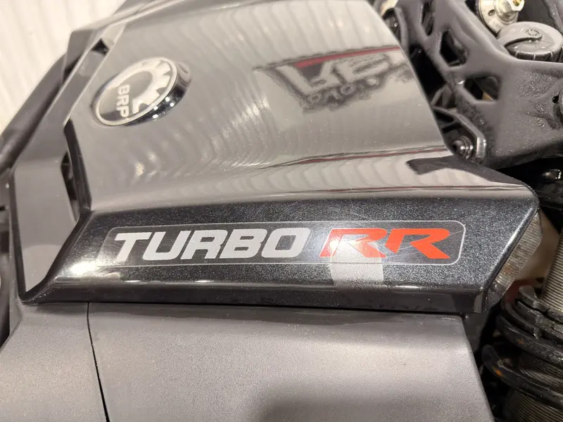 Can-Am MAVERICK X3 XRS TURBO RR 2020