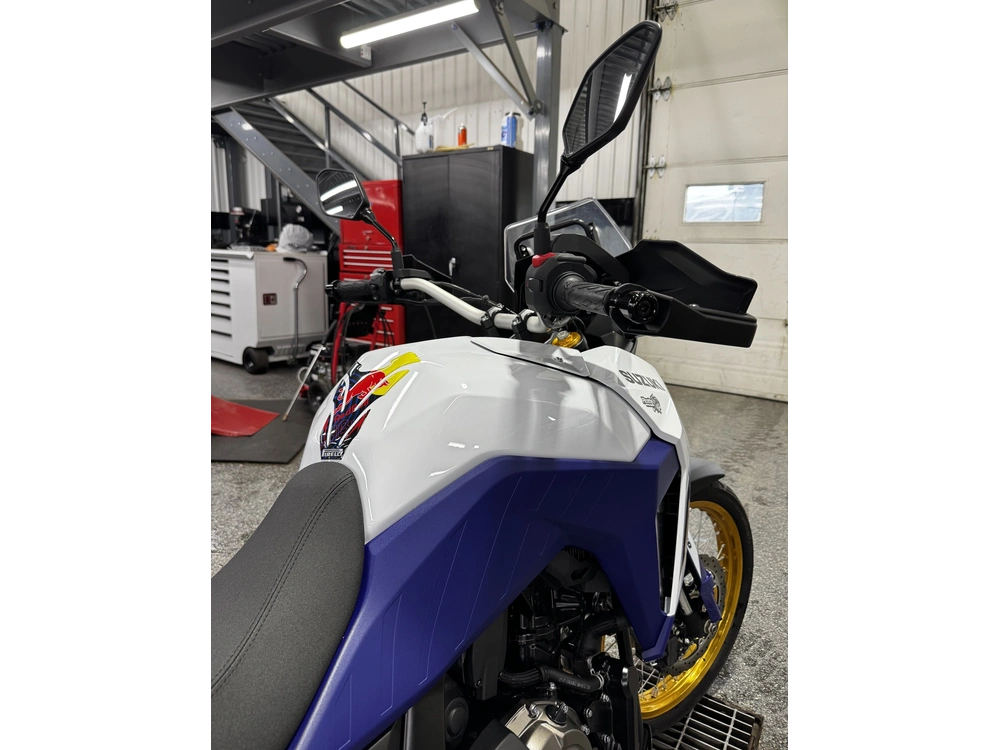 2024 Suzuki Dl800 alt