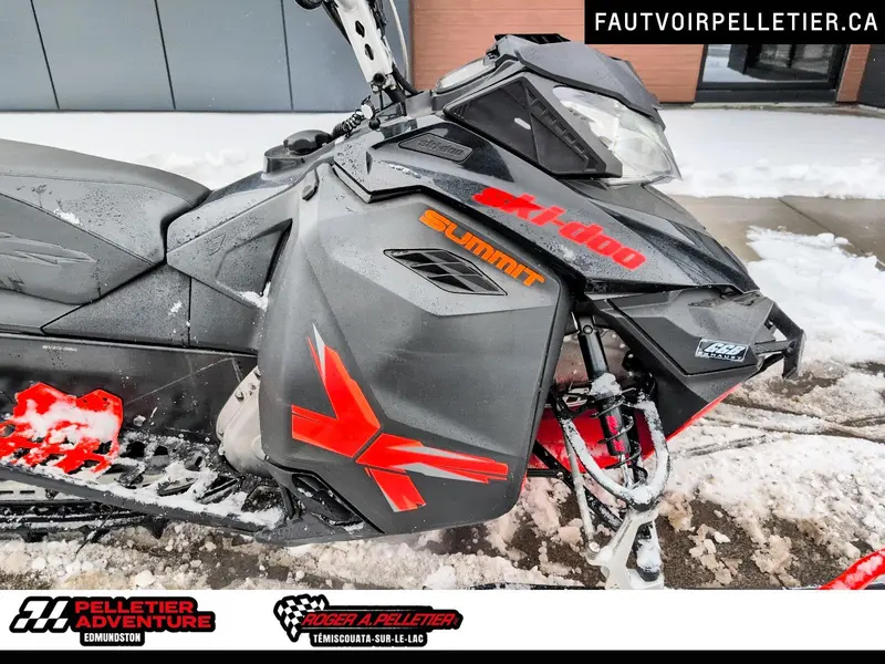 Ski-Doo SUMMIT X 800R ETEC 2015