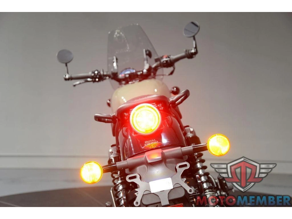 2024 Royal Enfield Shotgun 650 Drill Green alt