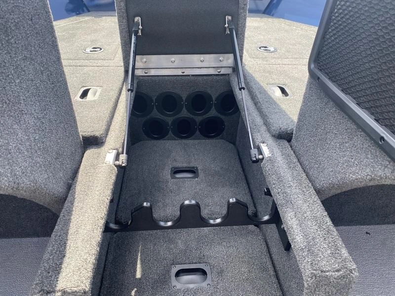 2025 Other Excursion 166 Dc alt