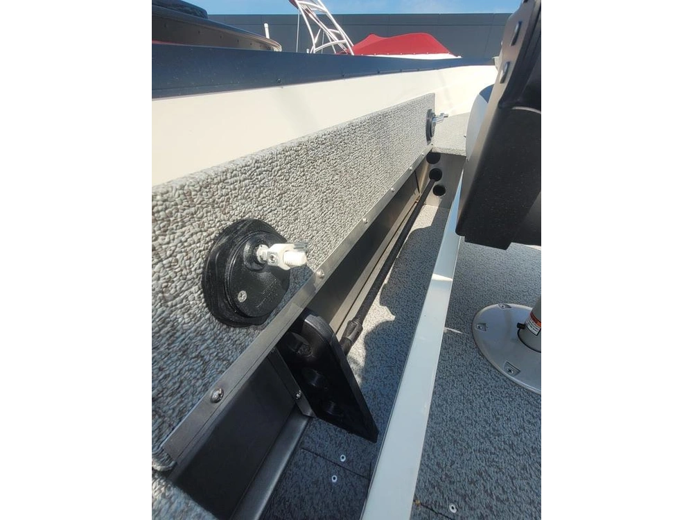 2024 Legend Boats 14 Pro Sport Ls alt