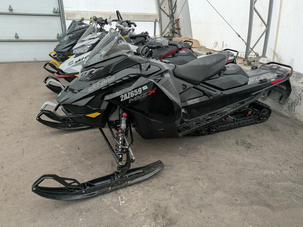 2024 Ski-doo Mxzx 850 137 10568 Km's Warranty alt