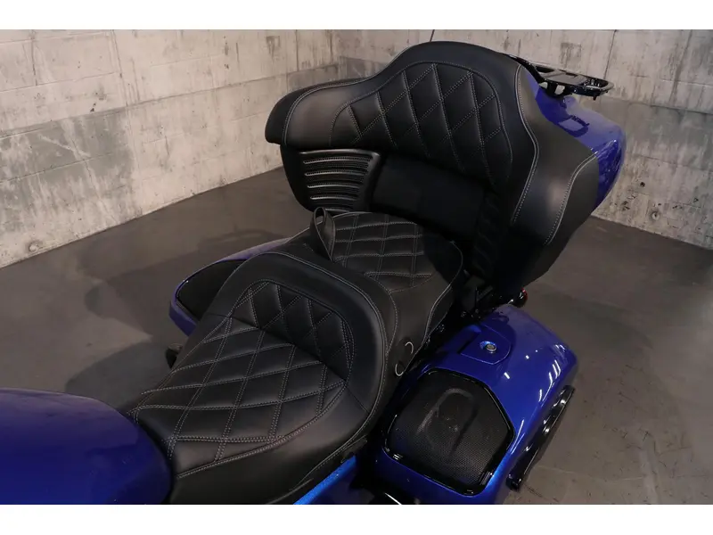 2026 Indian Motorcycle Pursuit Dark Horse 112 & powerband audio thumbnail 5