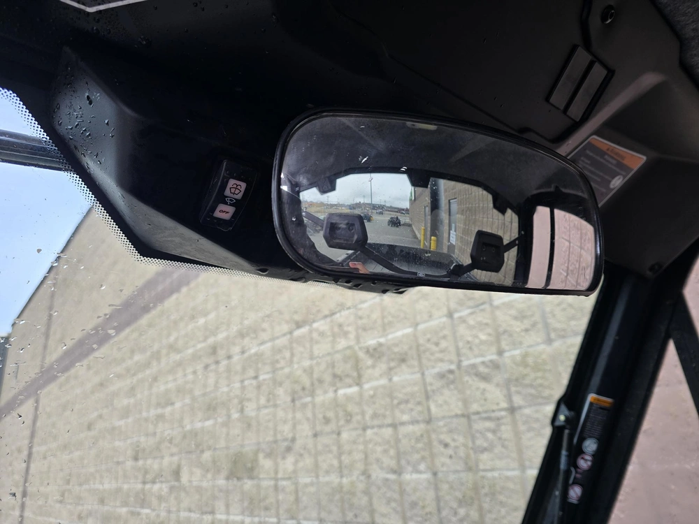 2025 Brp Defender 6x6 Limited Hd10 alt