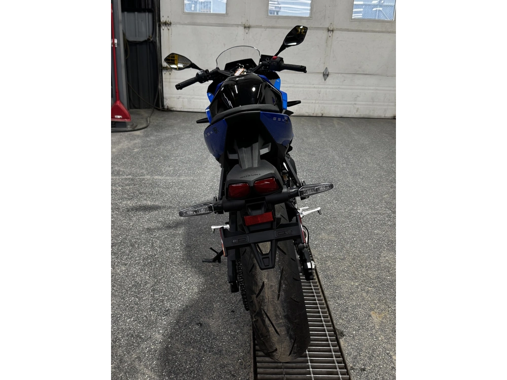 2024 Suzuki Gsx-8rm4 alt