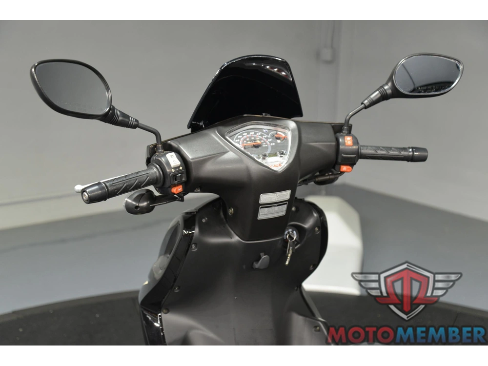 2013 Kymco Super 8 150 alt