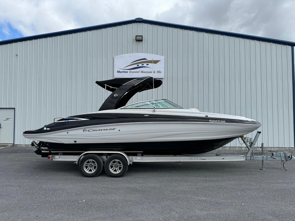 2014 Crownline E6 alt