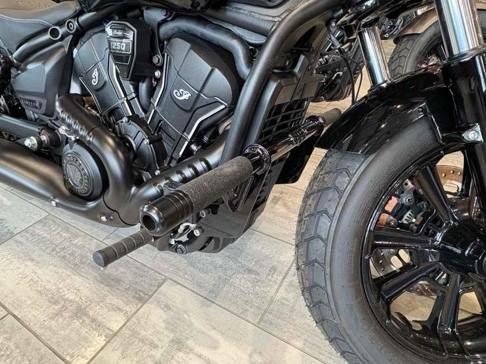 Indian Motorcycle Scout Bobber Limited Tech 2025 alt