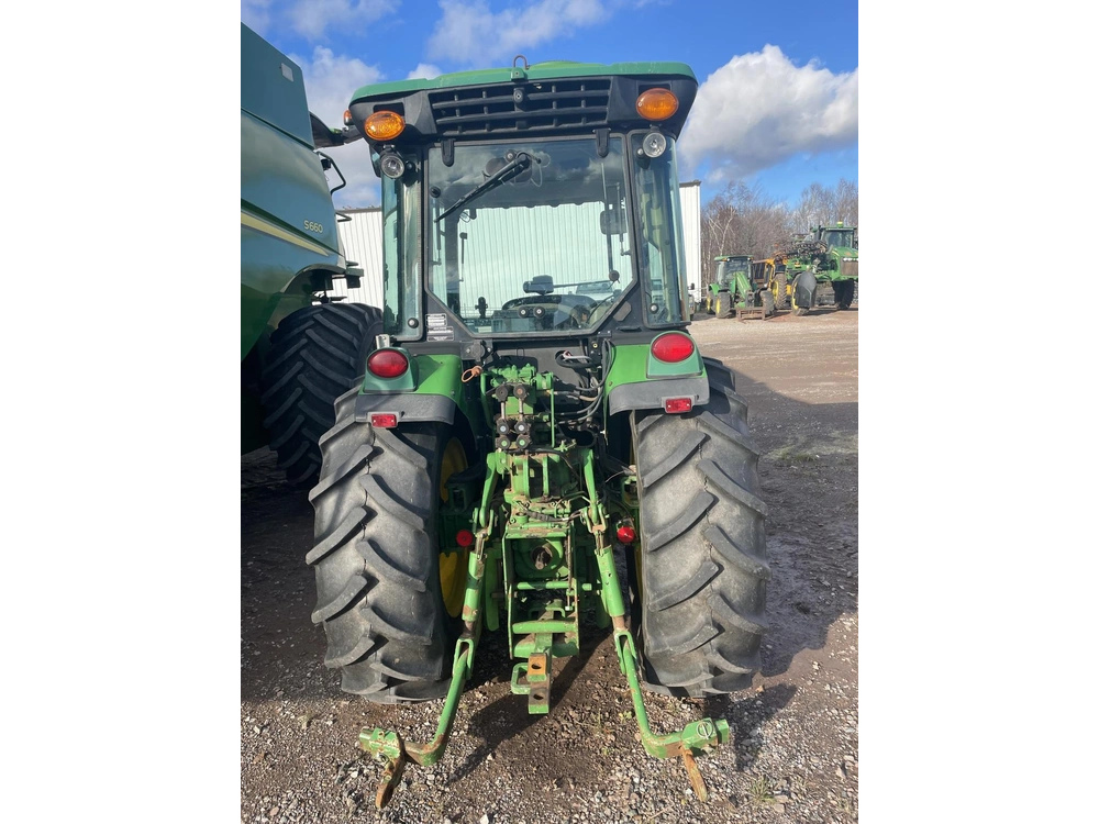 2017 John Deere 5090gn alt