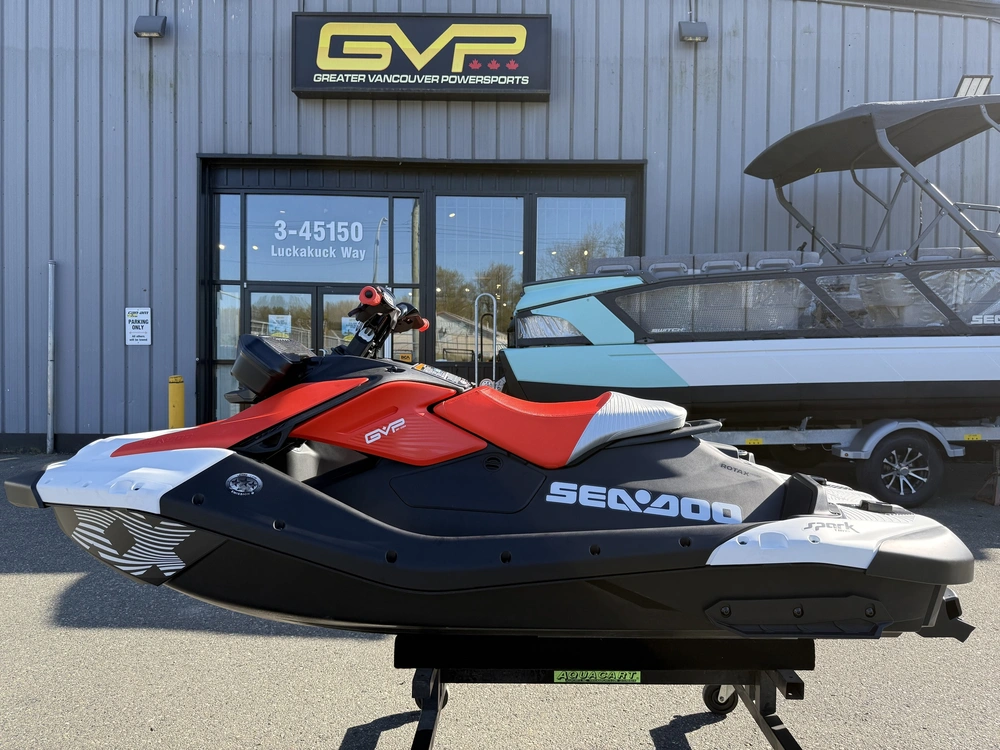 2025 Sea-doo Spark™ 1up Trixx-90 (sound System) alt