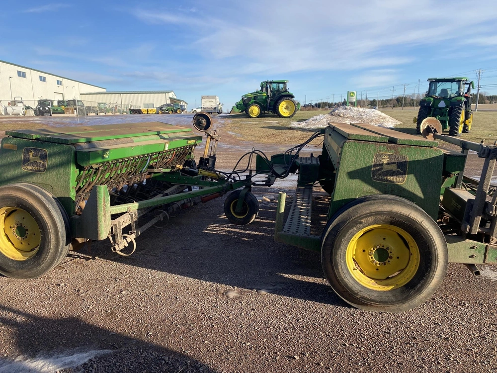 1995 John Deere 450 alt