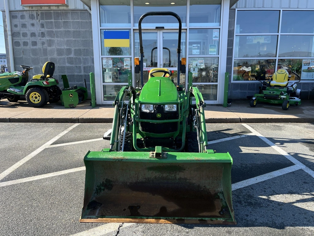 2021 John Deere 1023e alt