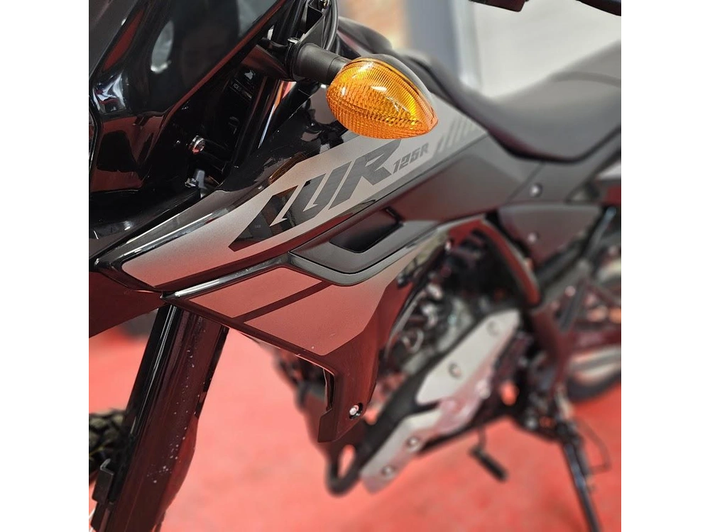 2026 Yamaha Wr 125r alt