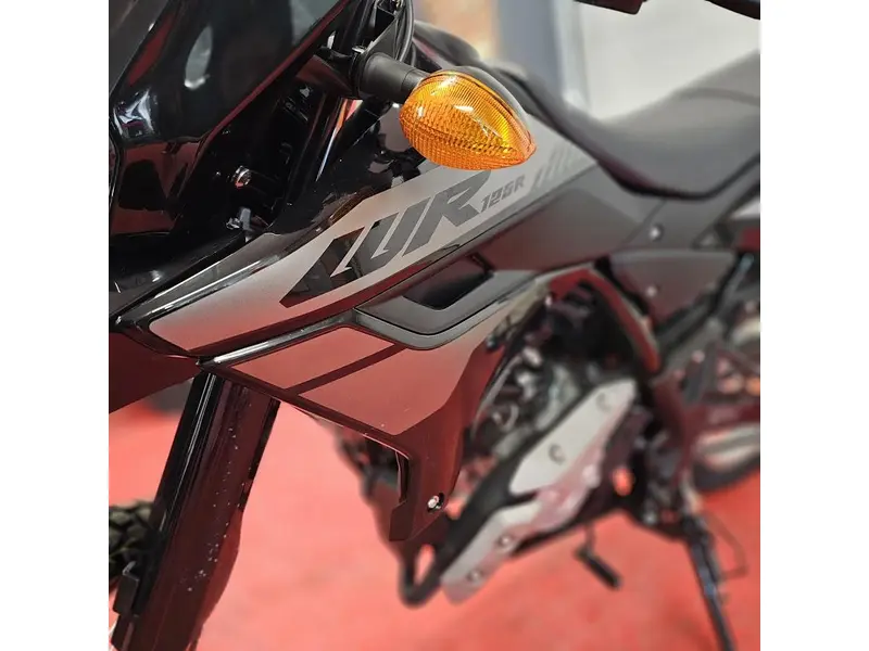 2026 Yamaha WR 125R thumbnail 24