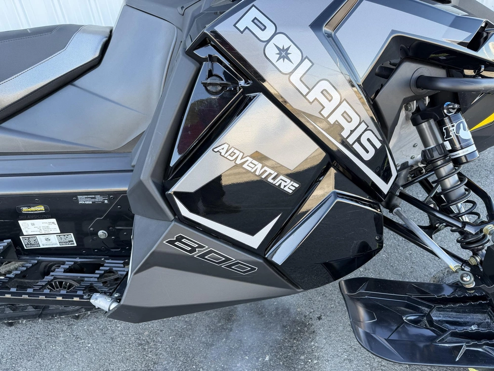 Polaris Titan Adventure 800 155 Es 2023 alt