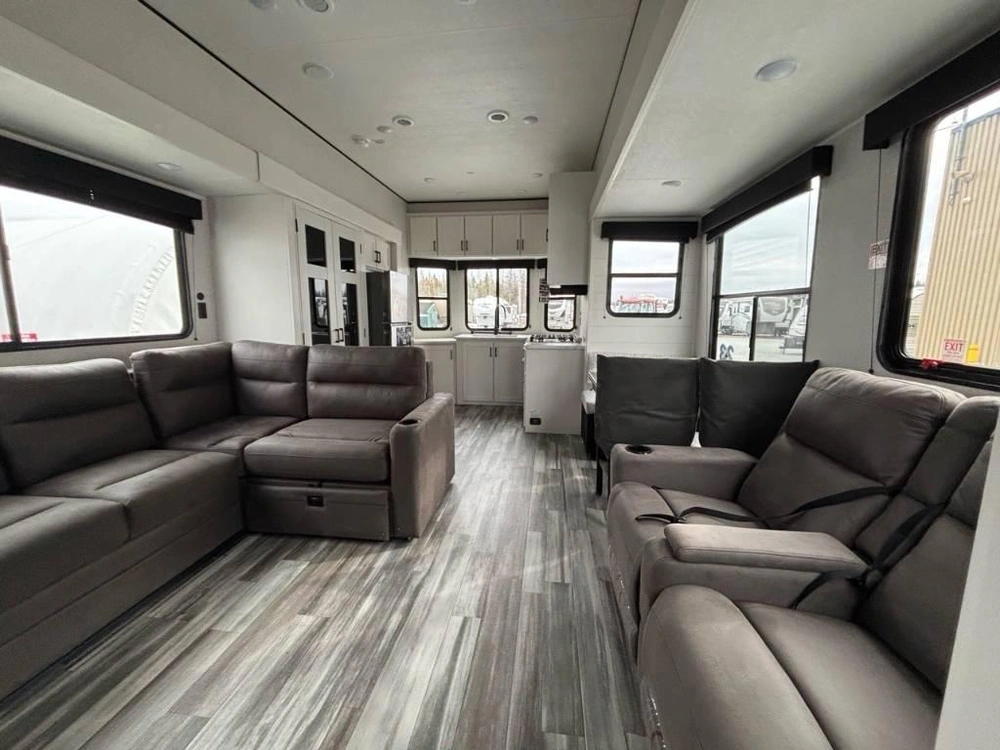 Jayco Jay Flight Bungalow 404loft 2026 alt