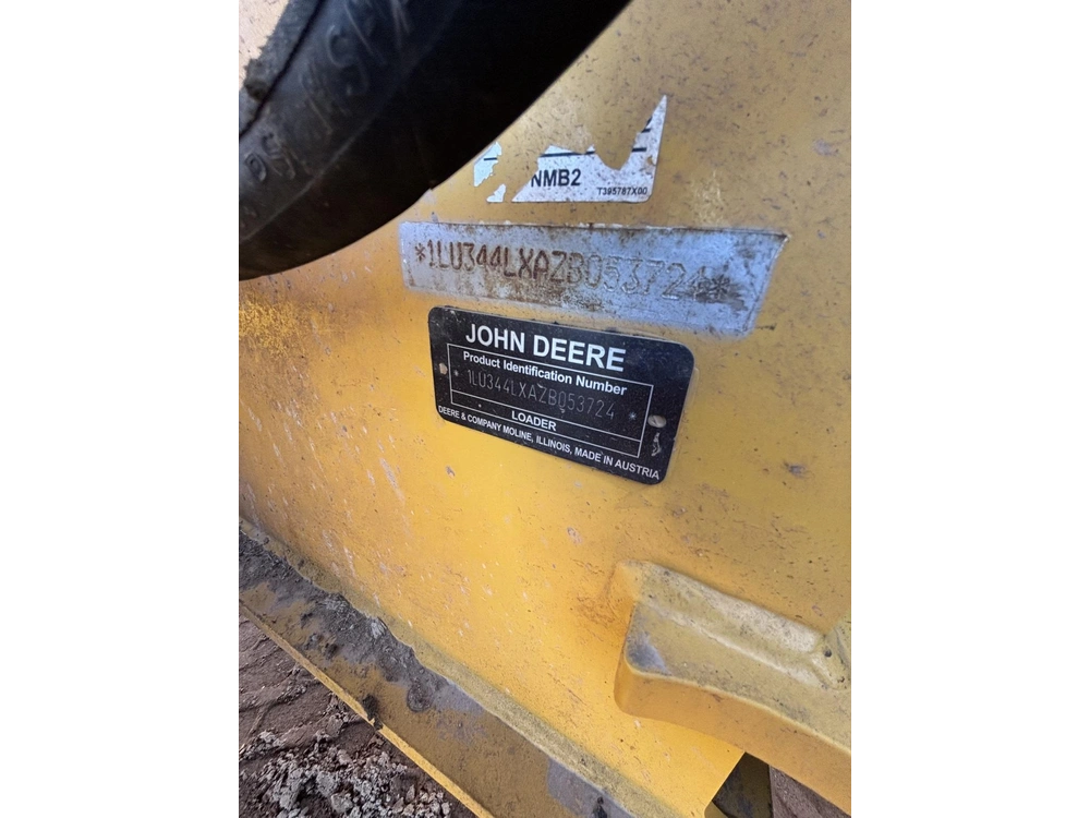 John Deere 344l 2019 alt