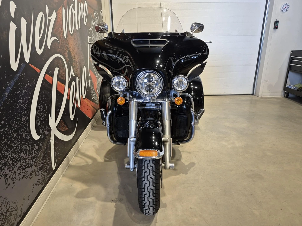 Harley-davidson Tri Glide Ultra Flhtcutg 2017 alt