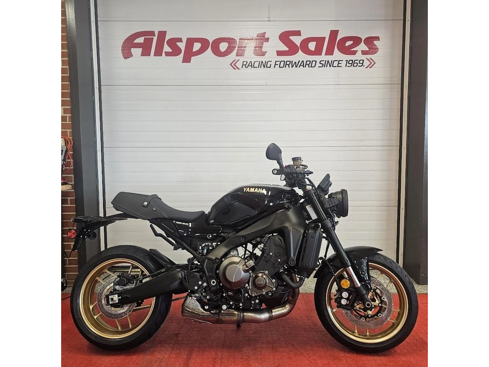 2026 Yamaha Xsr900 alt