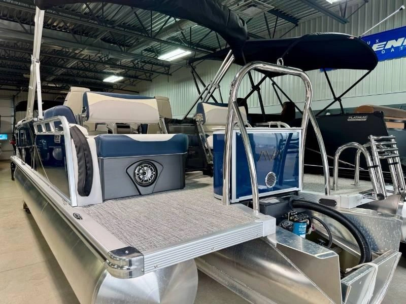 2026 Avalon Lsz Quad Lounger Shift 23 X 8.5 alt