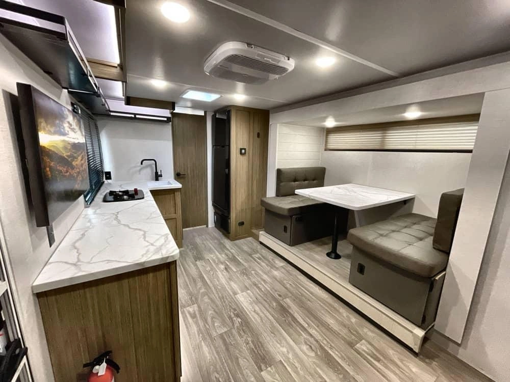 2026 Forest River Wildwood 177ice Prix Précommande alt