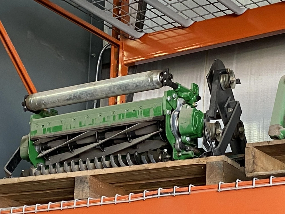 John Deere Tcb11072 2013 alt