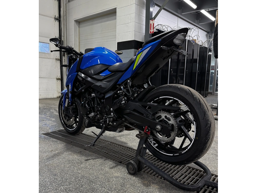 Suzuki Gsxs750 2020 alt