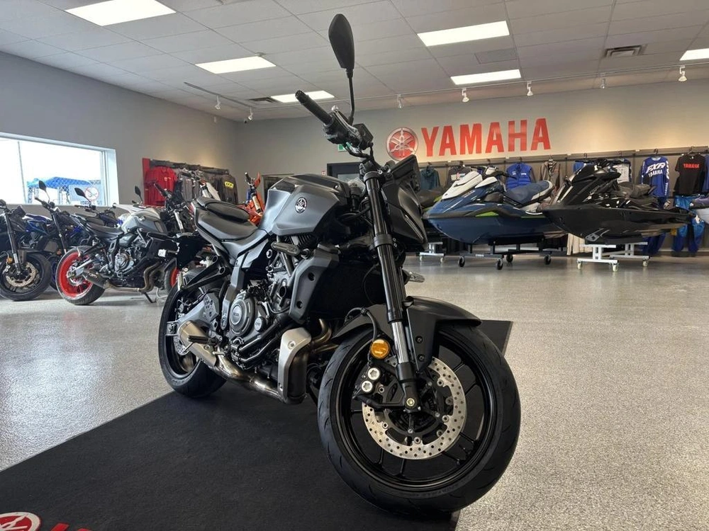 2025 Yamaha 2025 Yamaha Mt-07 alt