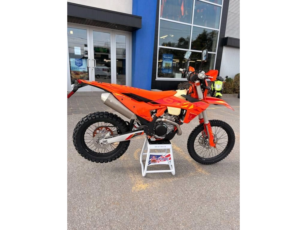 Ktm 500 Exc-f Six Days 2025 alt