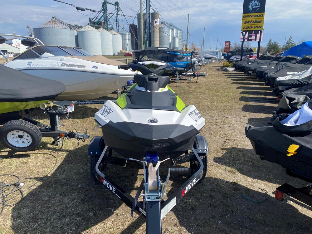2023 Sea-doo/brp Spark 3-up 90hp Ibr & Convenience Package alt