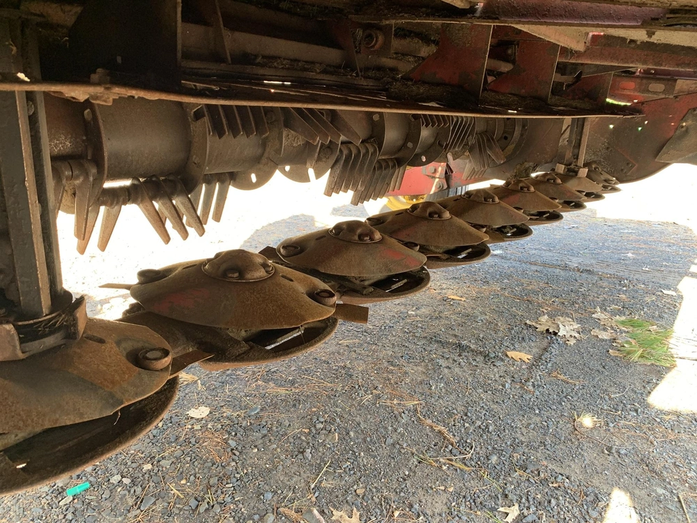 New Holland H7550 2010 alt