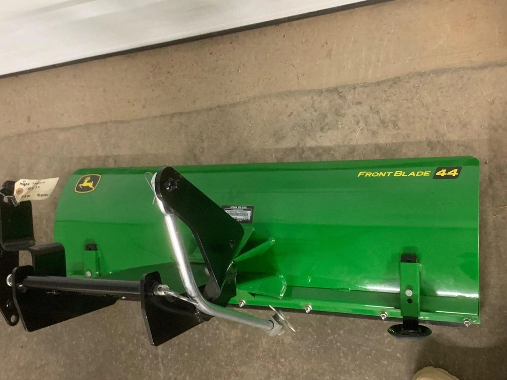 2023 John Deere 44 Inch Front Blade alt