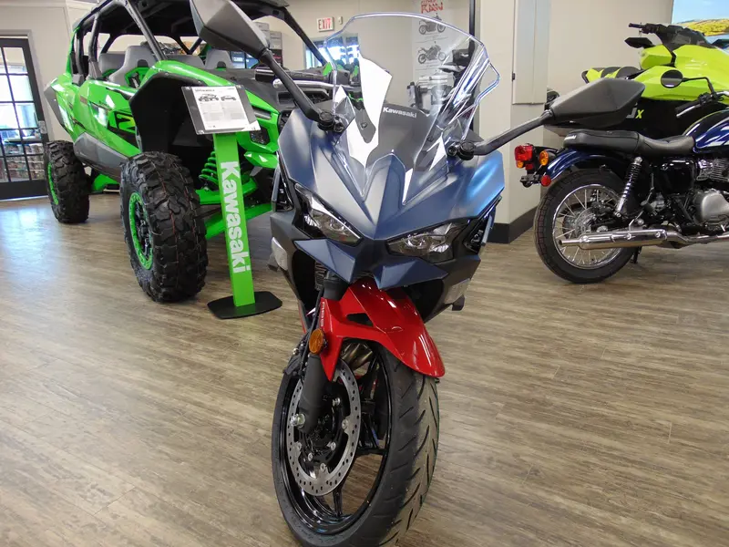 2026 Kawasaki NINJA 500 SE thumbnail 3