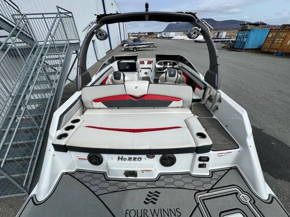 2020 Four Winns Hd220 Surf alt