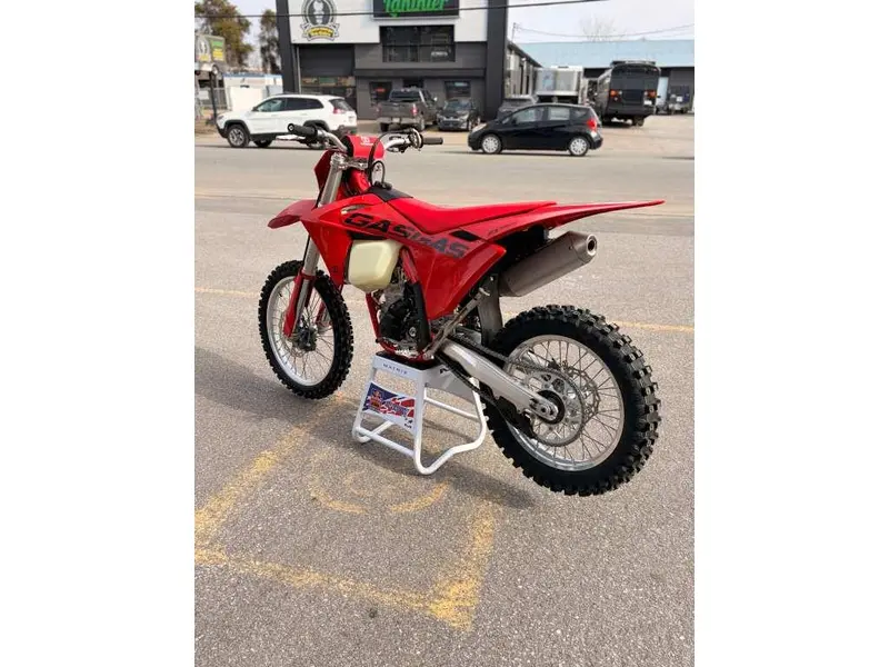 2025 GASGAS EX 250F thumbnail 6