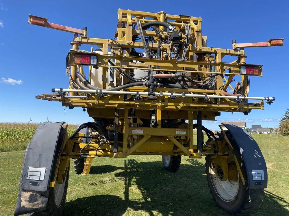 Rogator 1084 2009 alt