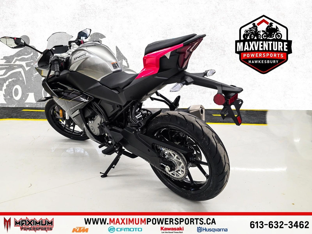 2026 Cfmoto 300 Ss alt