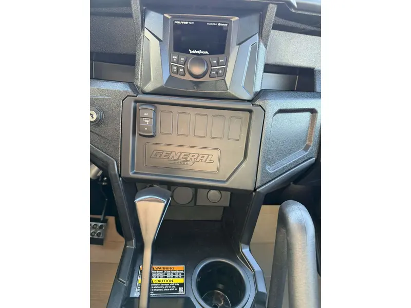 Polaris GENERAL XP 1000 PREMIUM 2026