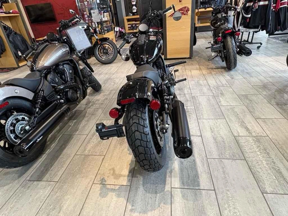 Indian Motorcycle Scout Bobber Limited Tech 2025 alt
