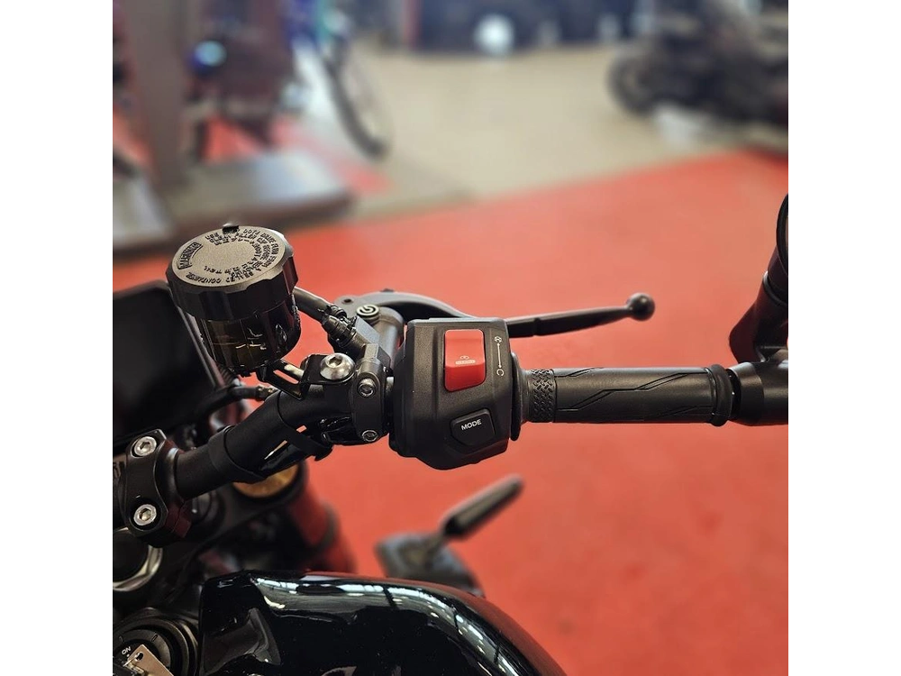 2026 Yamaha Xsr 900 alt