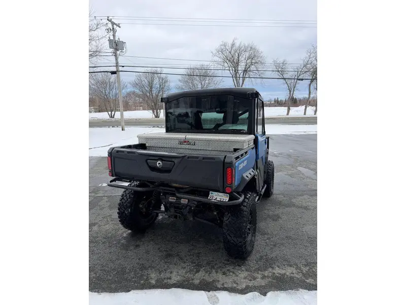 Can-Am DEFENDER LIMITED HD10 2023