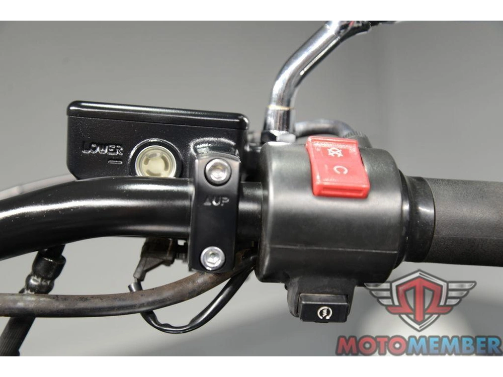 2022 Honda Shadow Phantom alt