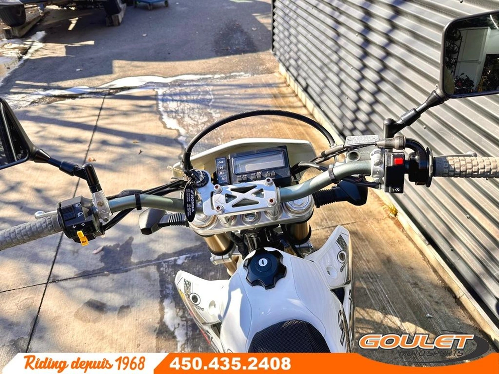 Suzuki Drz 400 2022 alt