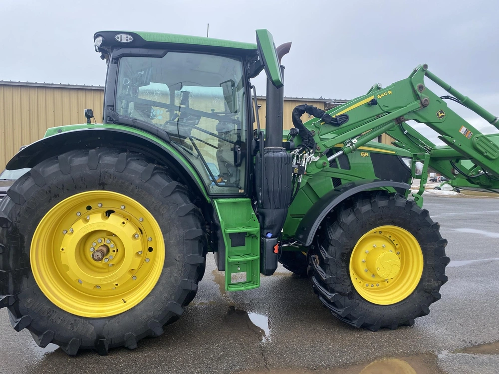 2024 John Deere 6r 185 alt