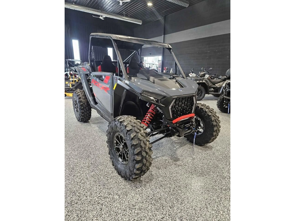 2026 Polaris Rzr Xp 1000 Ultimate alt