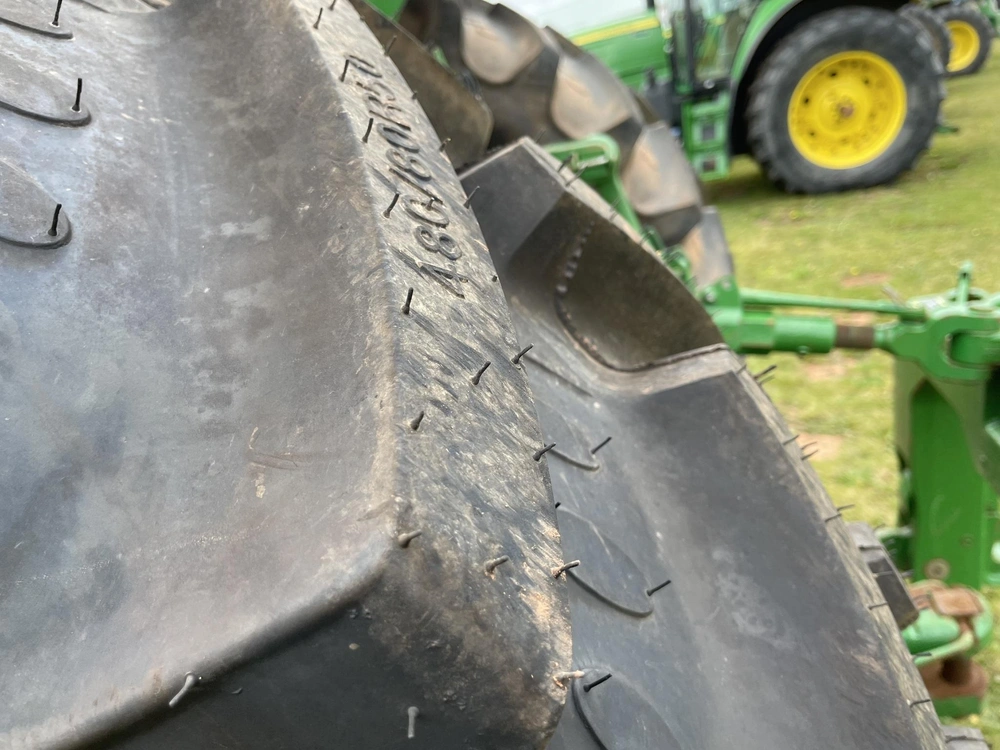 2018 John Deere 8320r alt