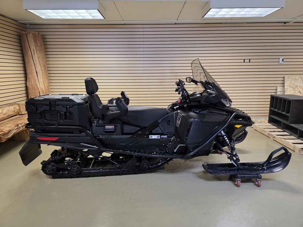 Ski-doo Expedition Se 900 Ace Turbo 2022 alt
